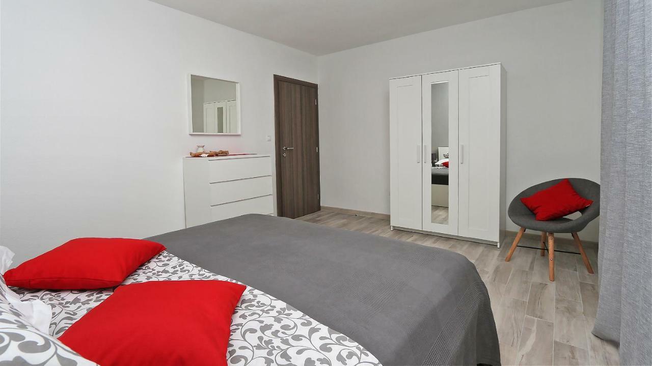 Modern Apartments Iva Makarska Extérieur photo